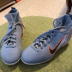 Youth Nike Cleats Size 3